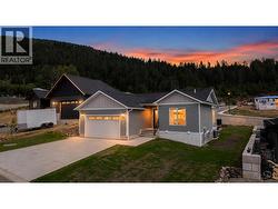 712 Mountain View Crescent Creston, BC V0B 1G5