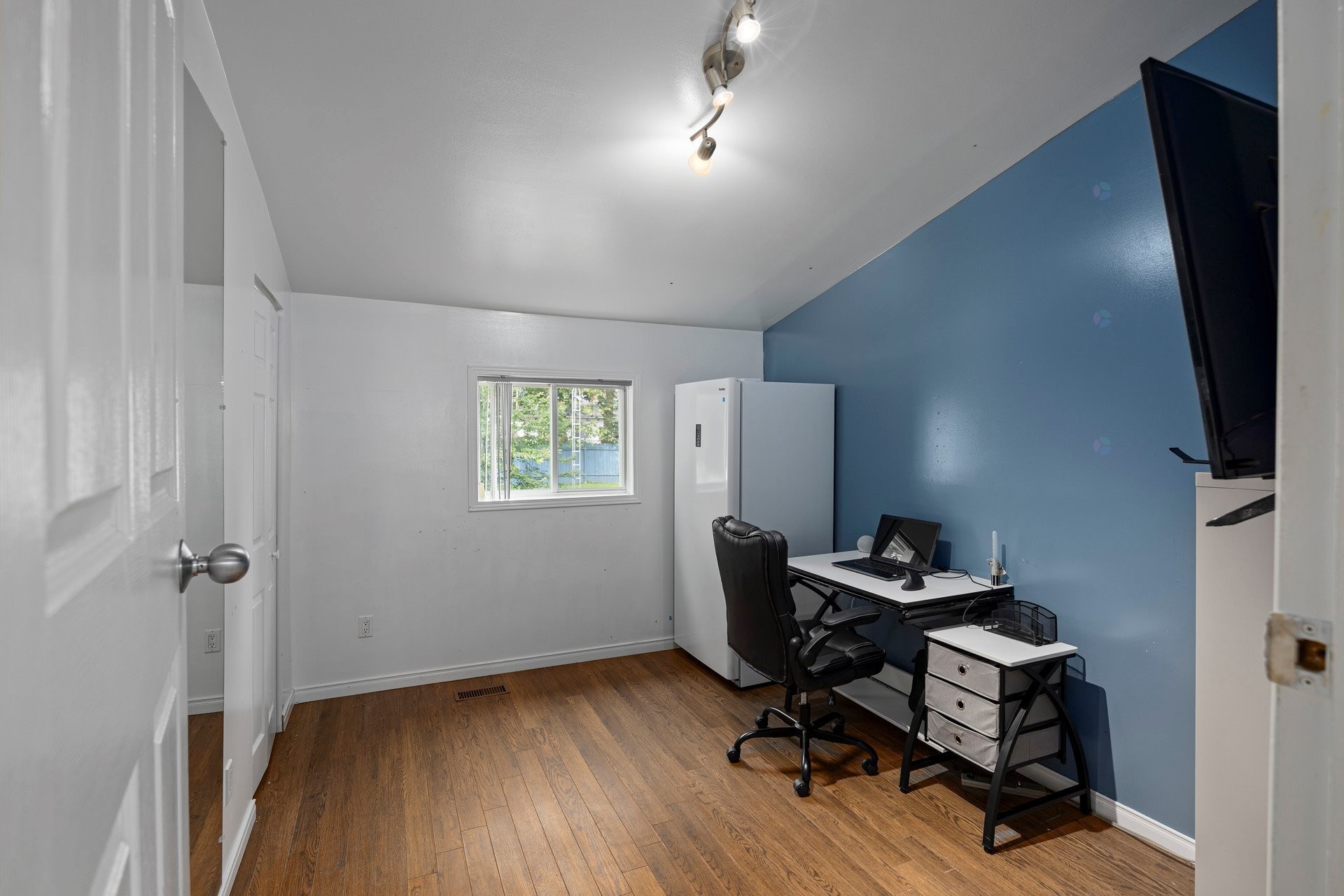 Bedroom - 1500 Rue Rolland, Les Cèdres, QC - Indoor Photo Showing Office