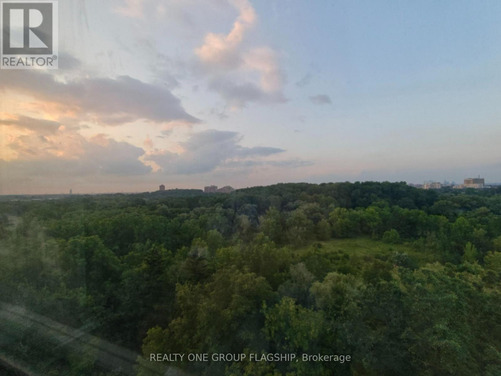 802 - 600 Rexdale Boulevard, Toronto, ON - With View