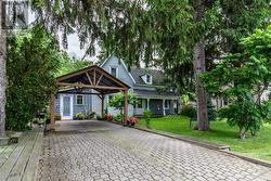 142 GRIFFIN STREET S West Lincoln, ON L0R 2A0
