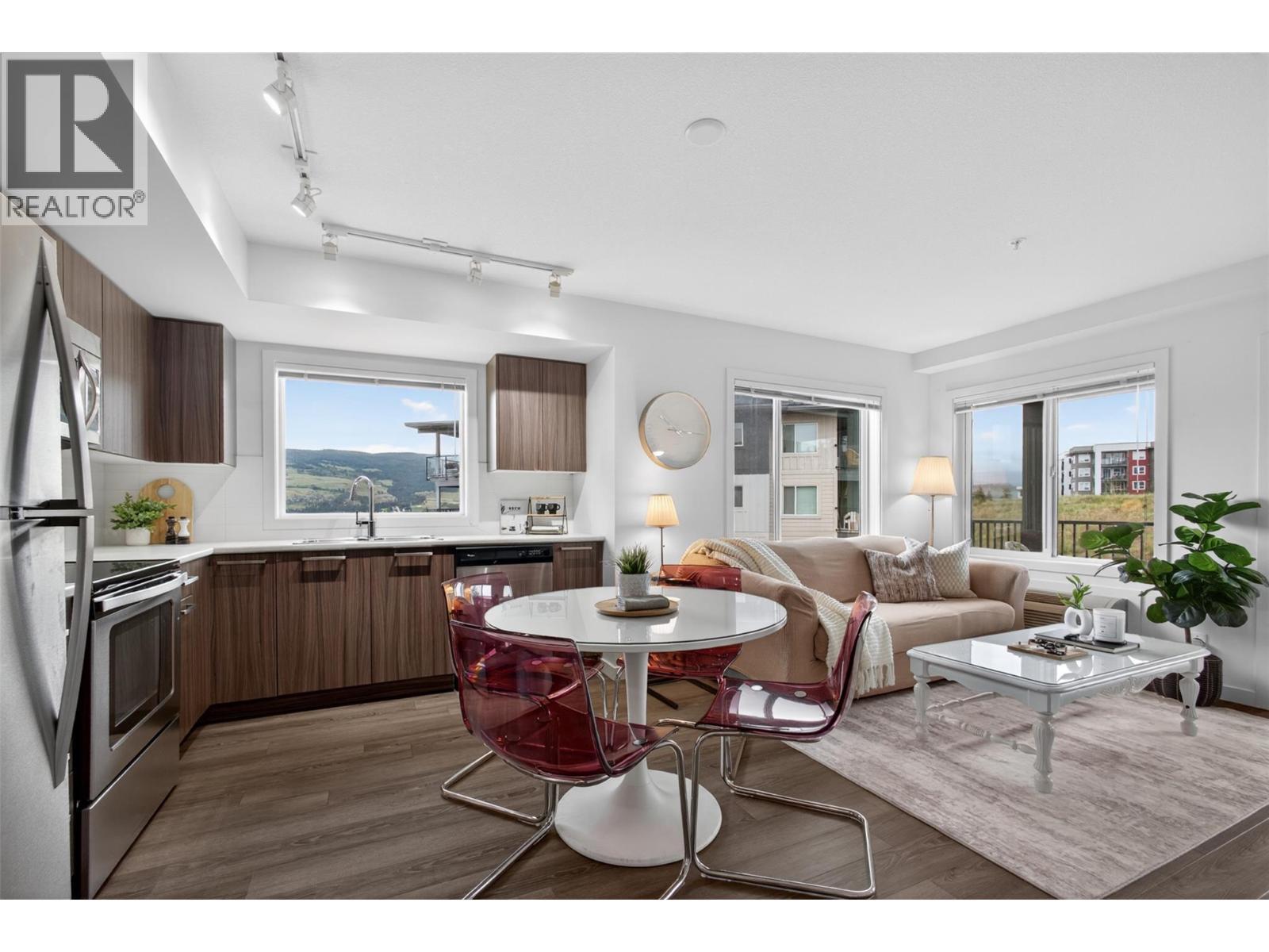 881 Academy Way Unit# 312, Kelowna, BC - Indoor