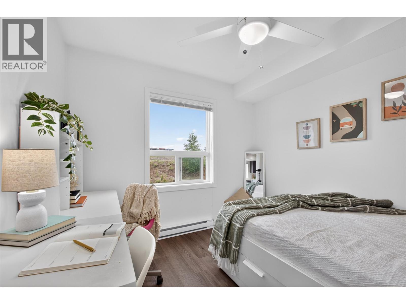 881 Academy Way Unit# 312, Kelowna, BC - Indoor Photo Showing Bedroom