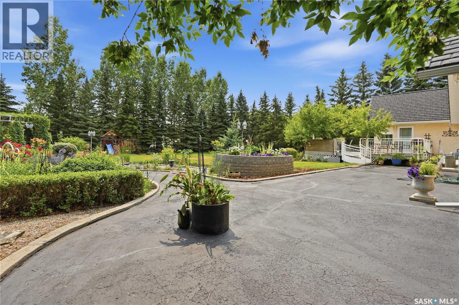 10 Ruby Place, Edenwold Rm No.158, SK - Outdoor