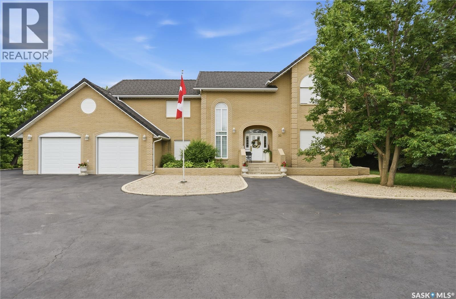 10 Ruby Place, Edenwold Rm No.158, SK - Outdoor With Facade