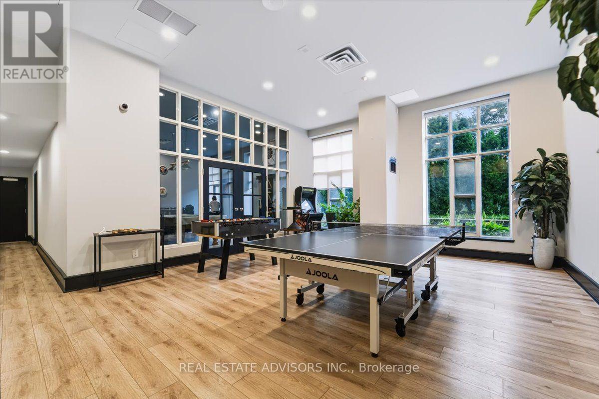 Ph#07 - 21 Overlea Boulevard, Toronto, ON - Indoor Photo Showing Other Room
