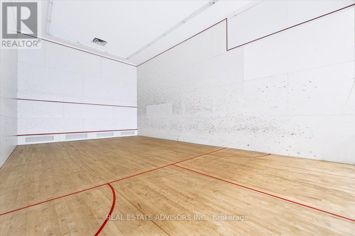 Ph#07 - 21 Overlea Boulevard, Toronto, ON - Indoor Photo Showing Other Room