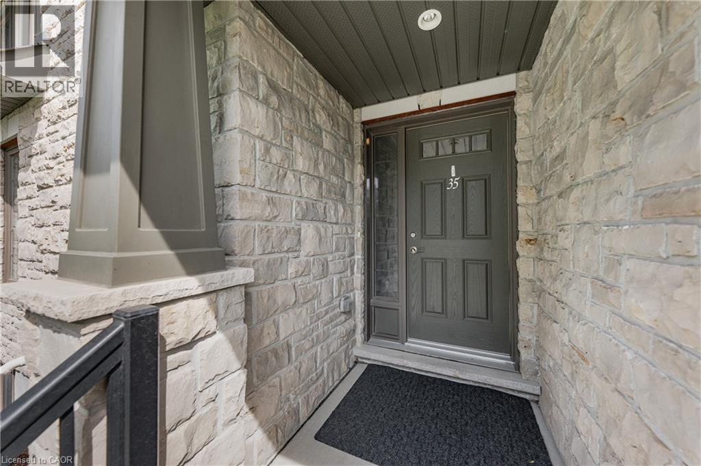 635 Saginaw Parkway Unit# 35, Cambridge, ON - Indoor Photo Showing Bathroom