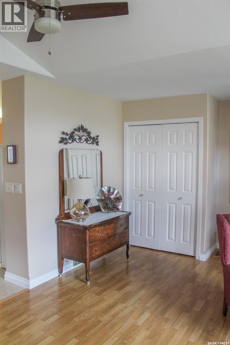 804 Alberta Street, Melfort, SK - Indoor