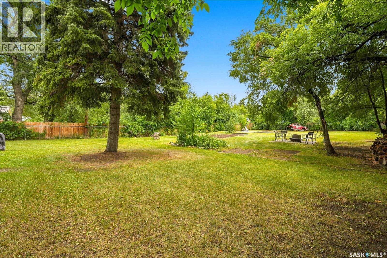 3445 11Th Street W, Saskatoon, SK - Outdoor
