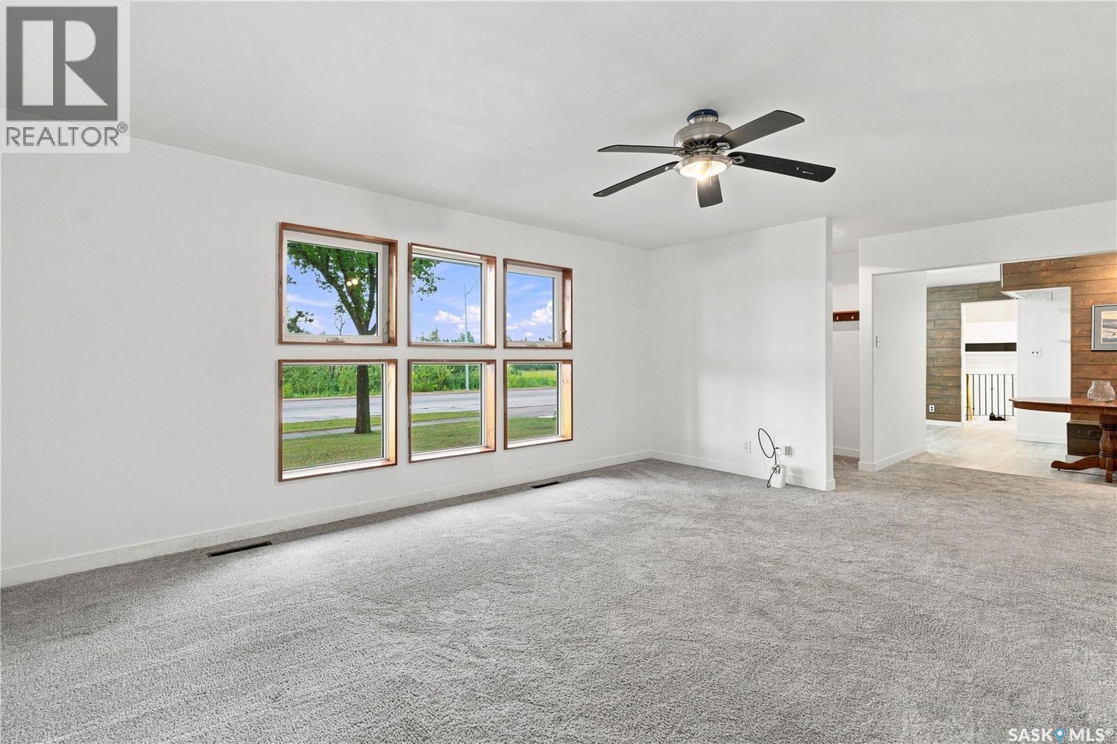3445 11Th Street W, Saskatoon, SK - Indoor Photo Showing Other Room