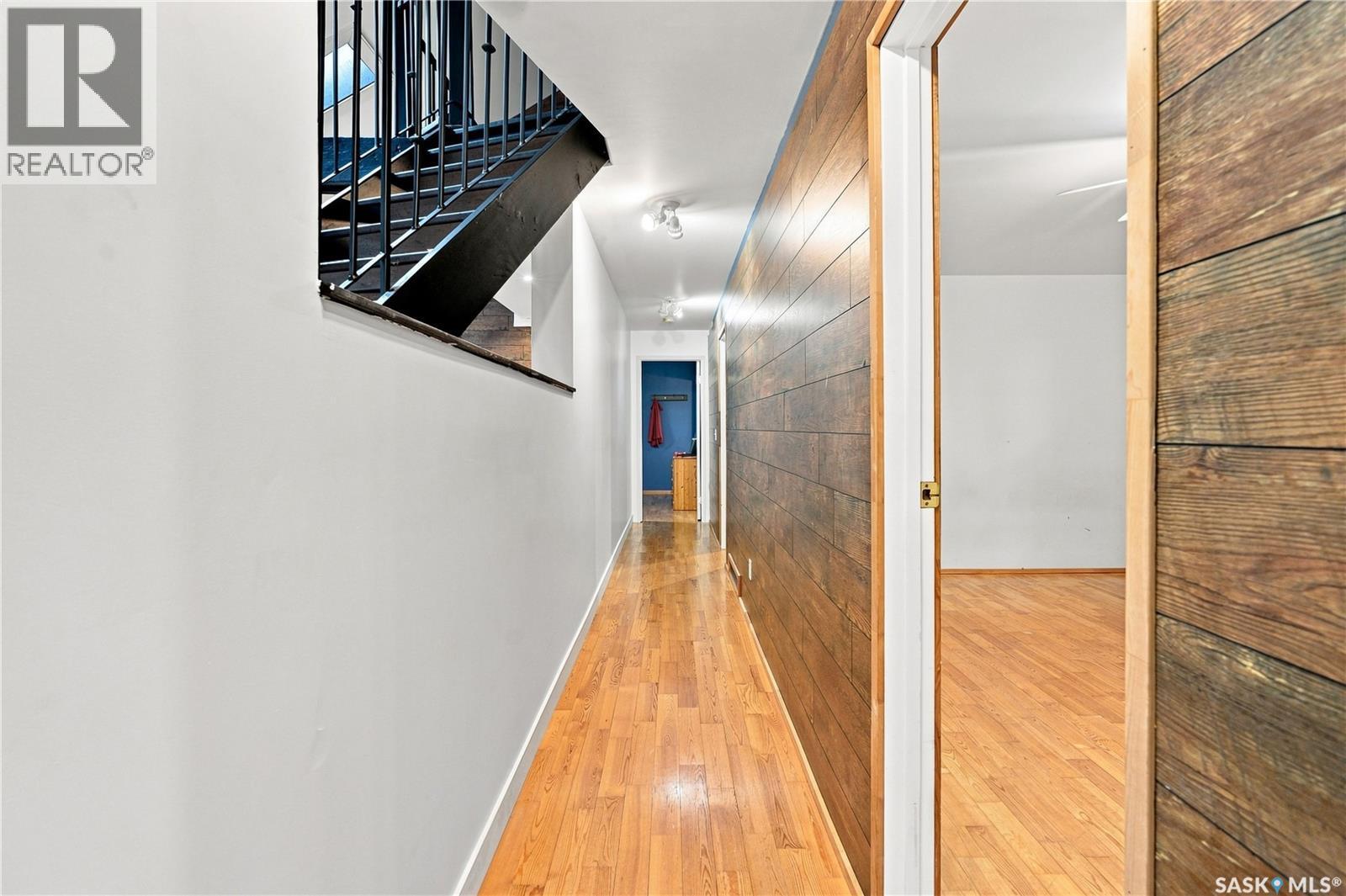 3445 11Th Street W, Saskatoon, SK - Indoor Photo Showing Other Room