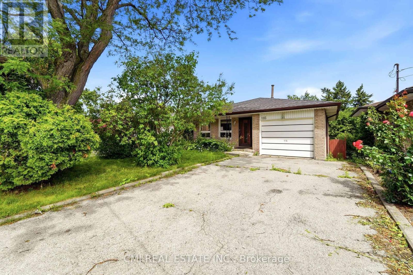 185 Lavina Crescent, Hamilton, ON - Outdoor