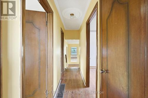 185 Lavina Crescent, Hamilton, ON - Indoor Photo Showing Other Room