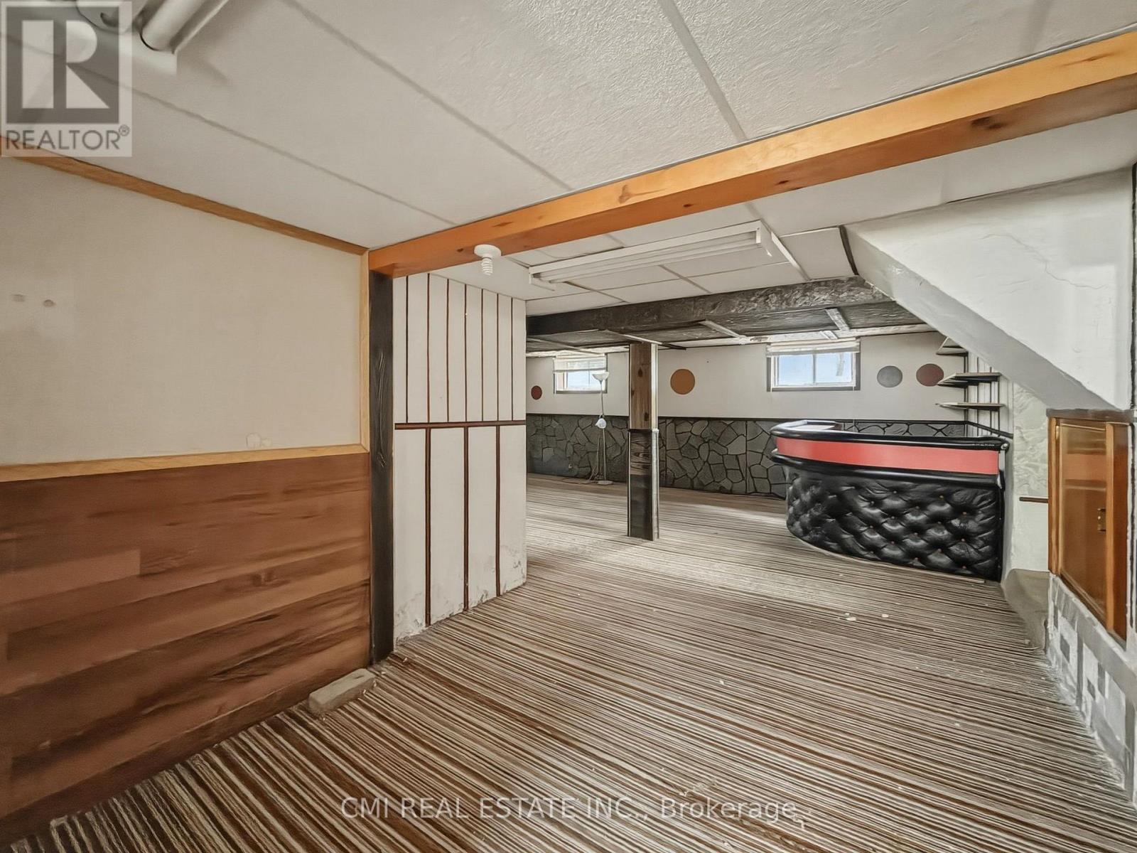 185 Lavina Crescent, Hamilton, ON - Indoor Photo Showing Other Room