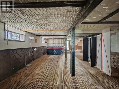 185 Lavina Crescent, Hamilton, ON - Indoor Photo Showing Other Room