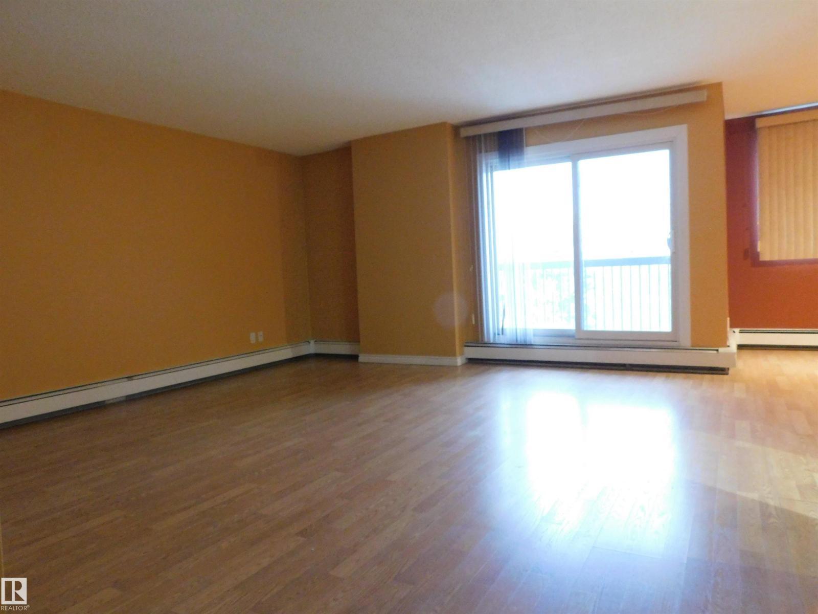 #601 9929 113 St Nw, Edmonton, AB - Indoor Photo Showing Other Room