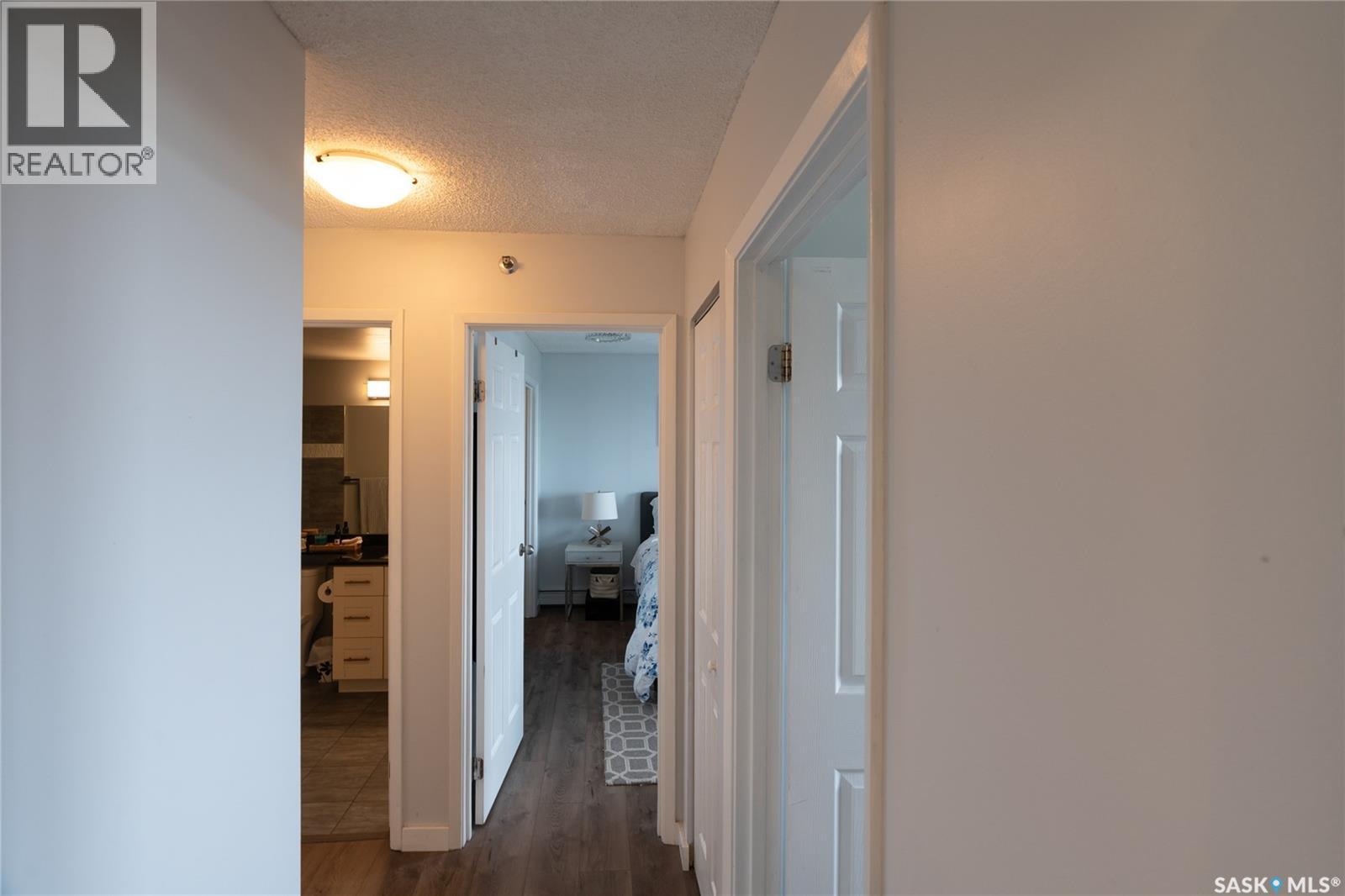 2402 311 6Th Avenue, Saskatoon, SK - Indoor Photo Showing Other Room
