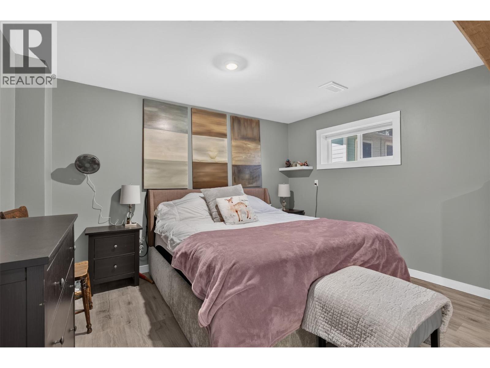 3703 Commonage Crescent, Vernon, BC - Indoor Photo Showing Bedroom