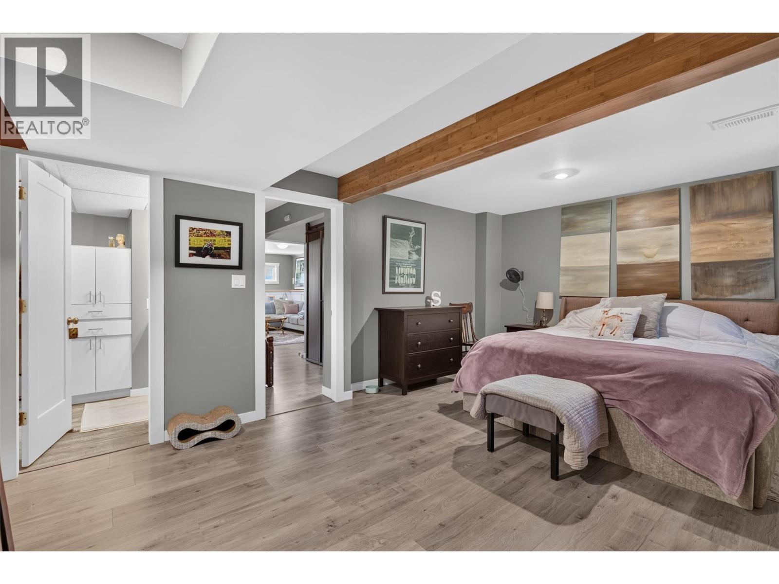 3703 Commonage Crescent, Vernon, BC - Indoor Photo Showing Bedroom