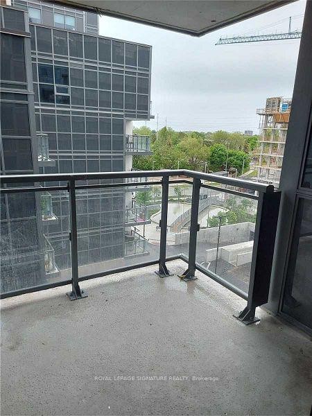 519-30 Meadowglen Place, Toronto, ON - Outdoor With Balcony