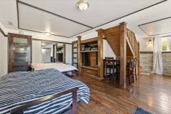 Family Room - 