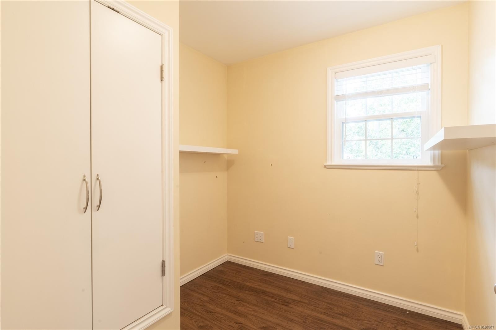 253/255 Heddle Ave, View Royal, BC - Indoor Photo Showing Other Room