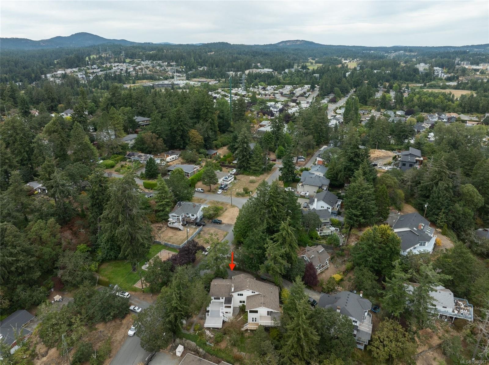 253/255 Heddle Ave, View Royal, BC - Outdoor With View
