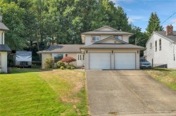 1728 Aspen Way Campbell River, BC V9W 7E5