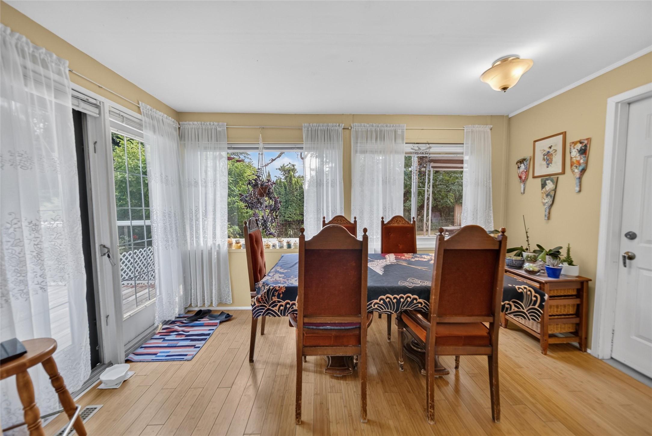 5469 Cory Road, Wynndel, BC - Indoor