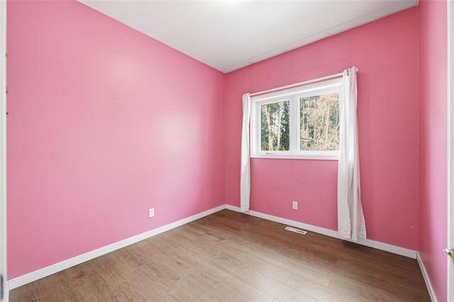 44062 Road 43E Rd, Richer, MB - Indoor Photo Showing Other Room