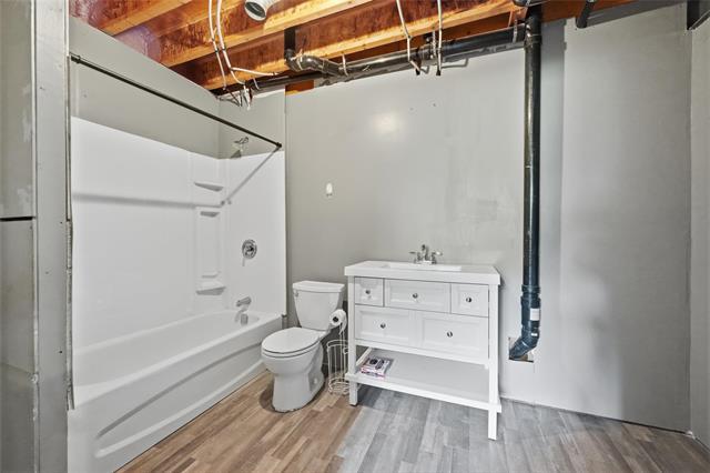 44062 Road 43E Rd, Richer, MB - Indoor