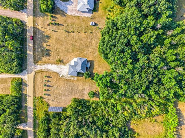 44062 Road 43E Rd, Richer, MB - Outdoor
