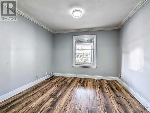 116 Beach Road, Hamilton, ON - Indoor Photo Showing Other Room