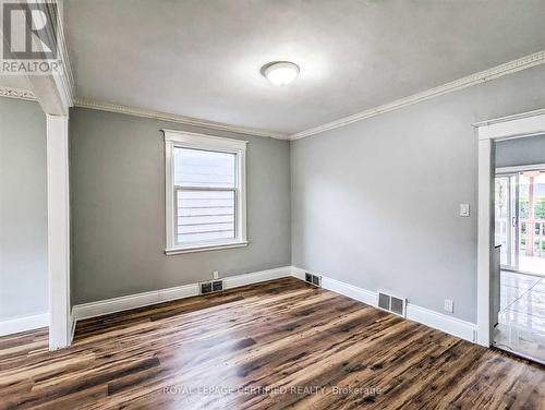 116 Beach Road, Hamilton, ON - Indoor Photo Showing Other Room
