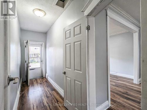 116 Beach Road, Hamilton, ON - Indoor Photo Showing Other Room