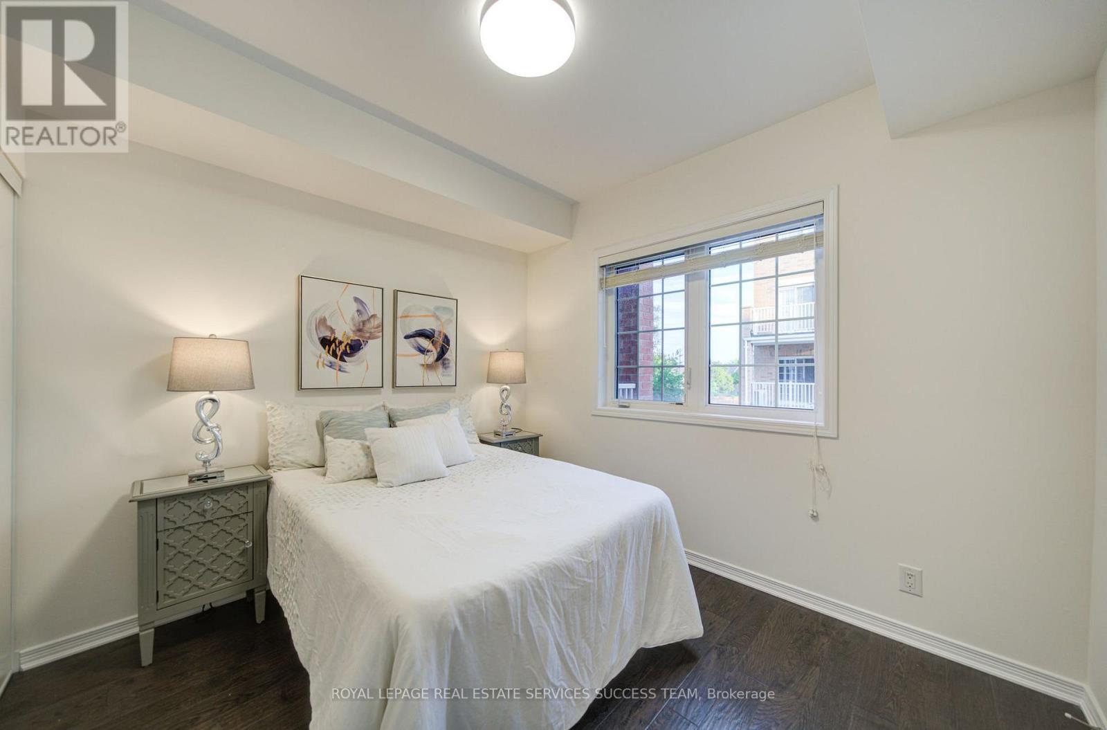 45 Ormerod Lane, Richmond Hill, ON - Indoor Photo Showing Bedroom