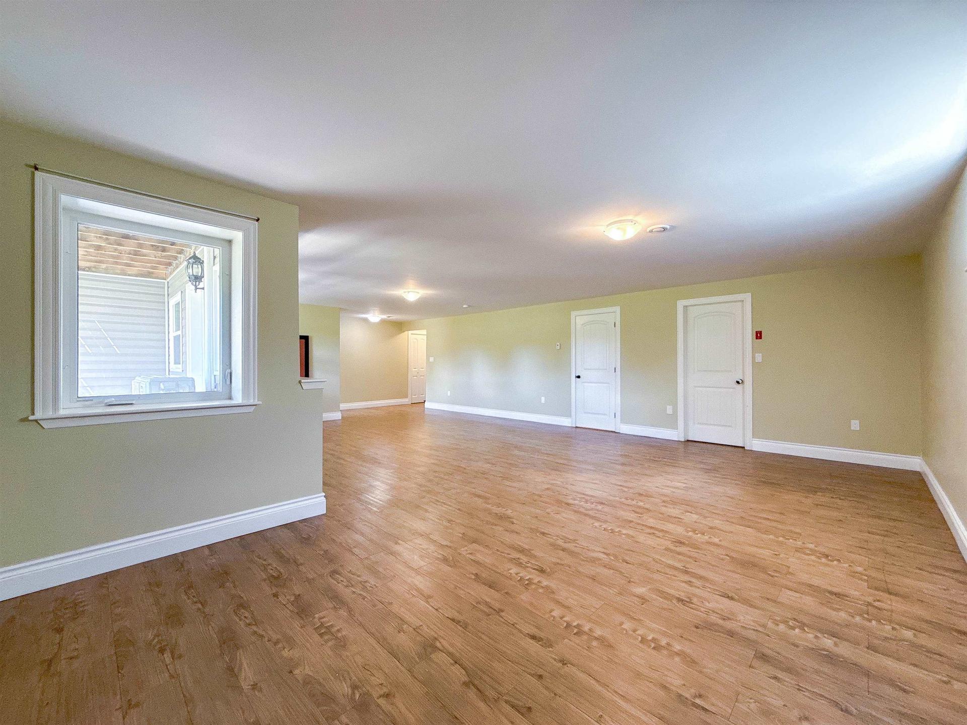 54 Ferry Road, Cornwall, PE - Indoor Photo Showing Other Room