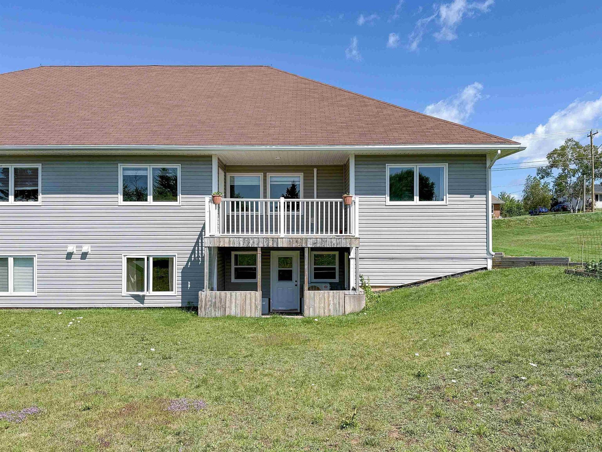 54 Ferry Road, Cornwall, PE - Outdoor