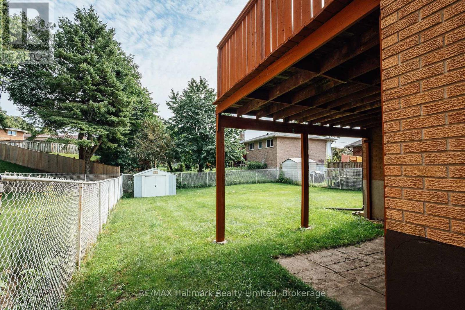 117 Old Country Drive, Kitchener, ON - Outdoor