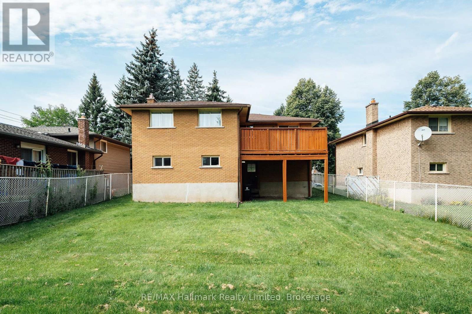 117 Old Country Drive, Kitchener, ON - Outdoor