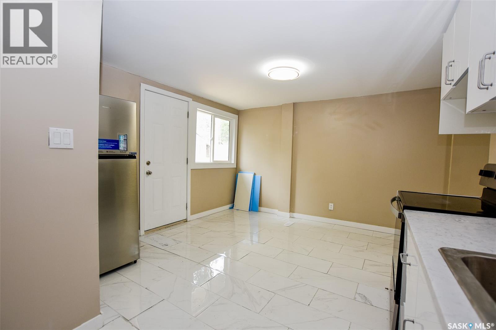 1626 19Th Street W, Saskatoon, SK - Indoor