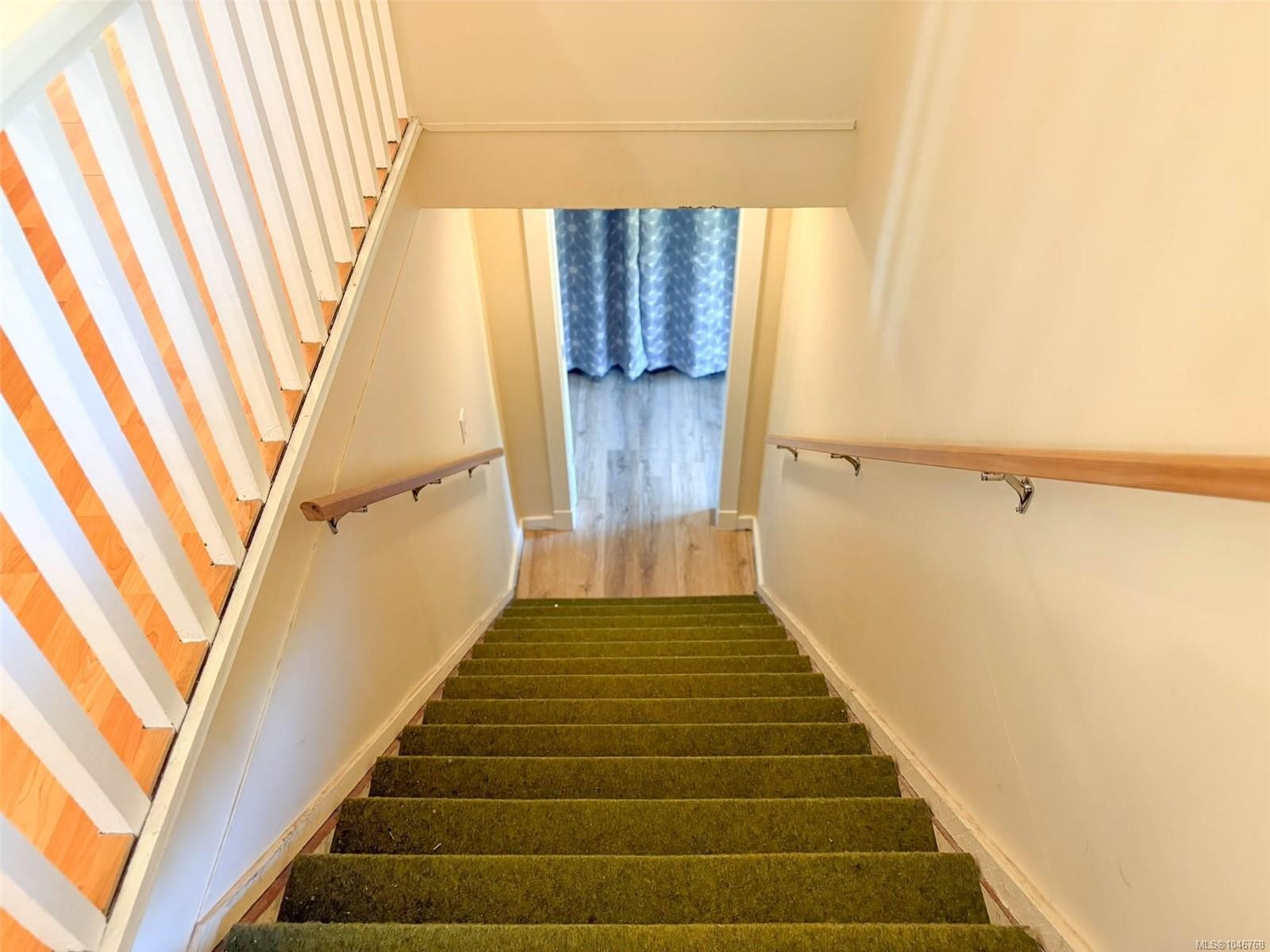 556 Coal Harbour Rd, Coal Harbour, BC