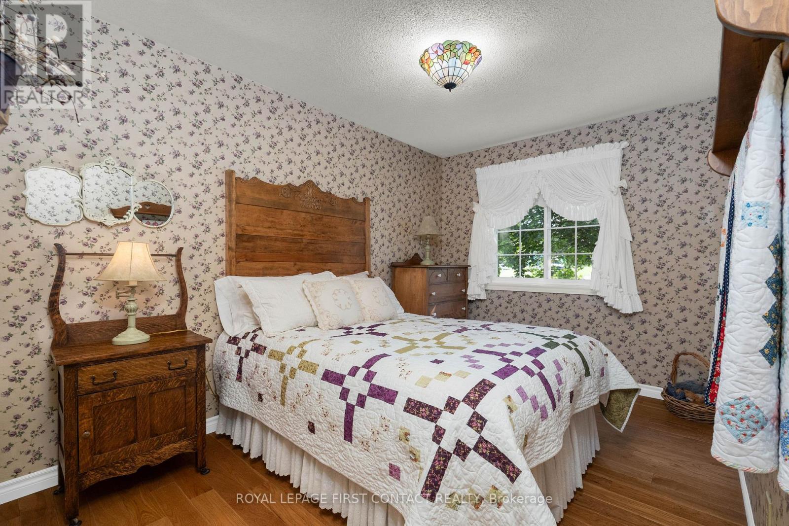 22 Procee Circle, Oro-Medonte, ON - Indoor Photo Showing Bedroom