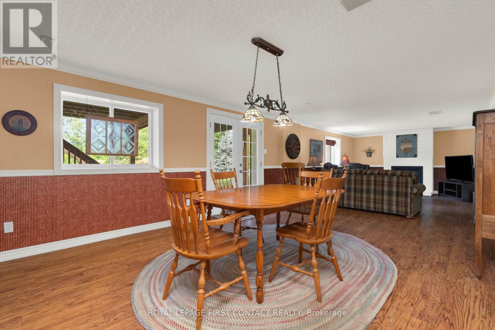 22 Procee Circle, Oro-Medonte, ON - Indoor Photo Showing Dining Room