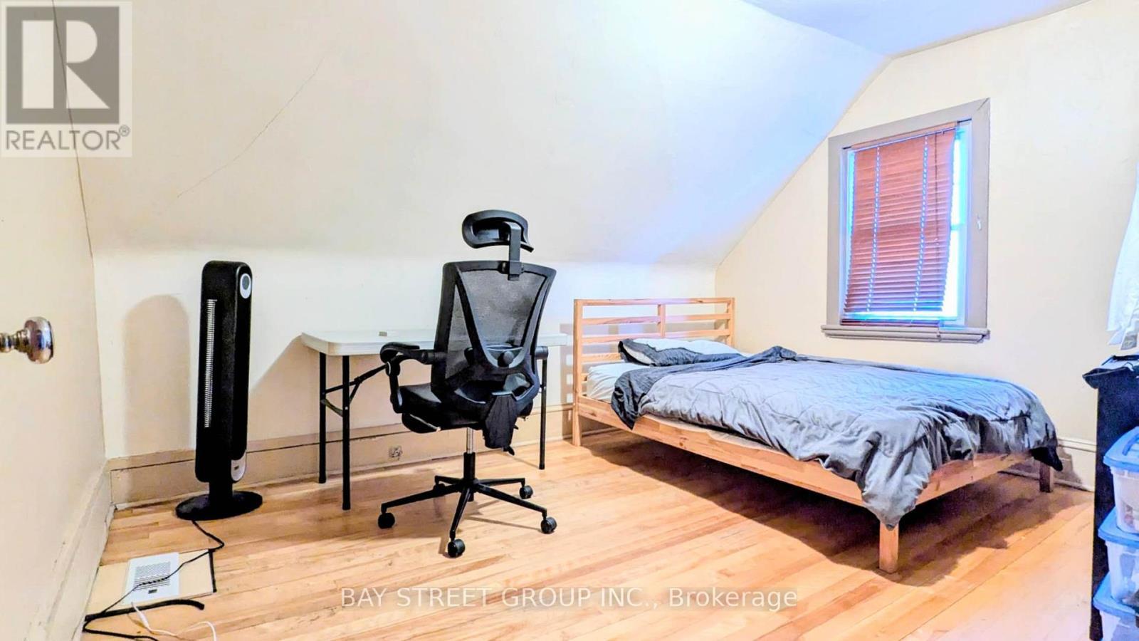 280 St Andrew Street, Ottawa, ON - Indoor Photo Showing Bedroom