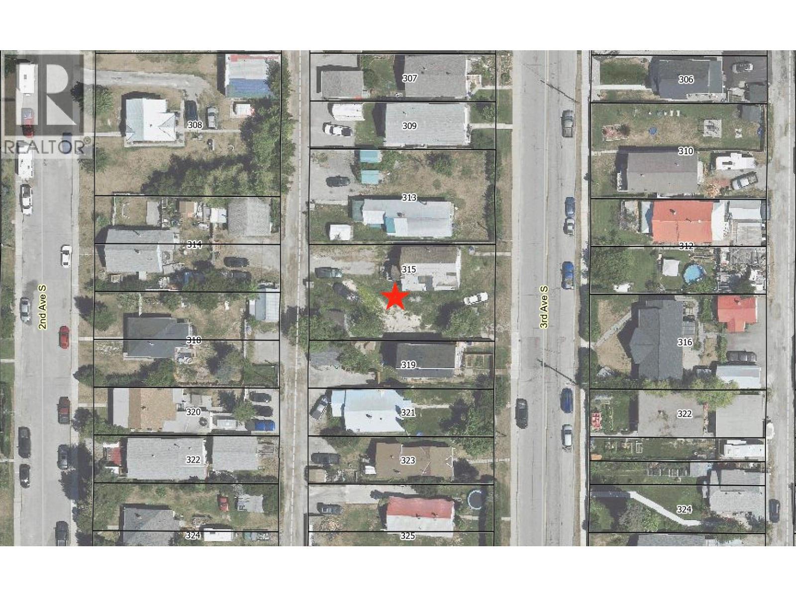 315 3Rd Avenue, Cranbrook, BC
