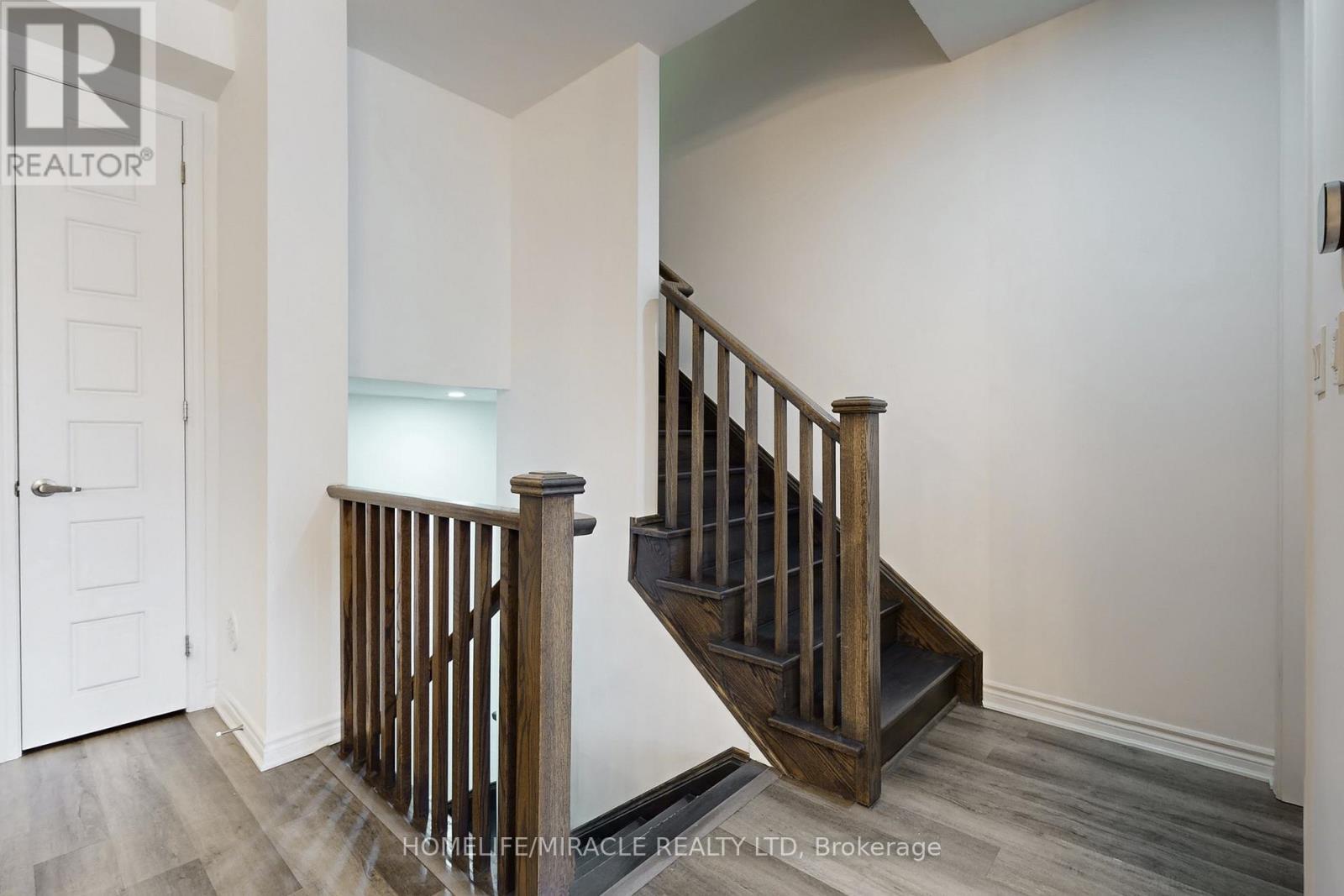 1587 Moira Crescent, Milton, ON - Indoor Photo Showing Other Room