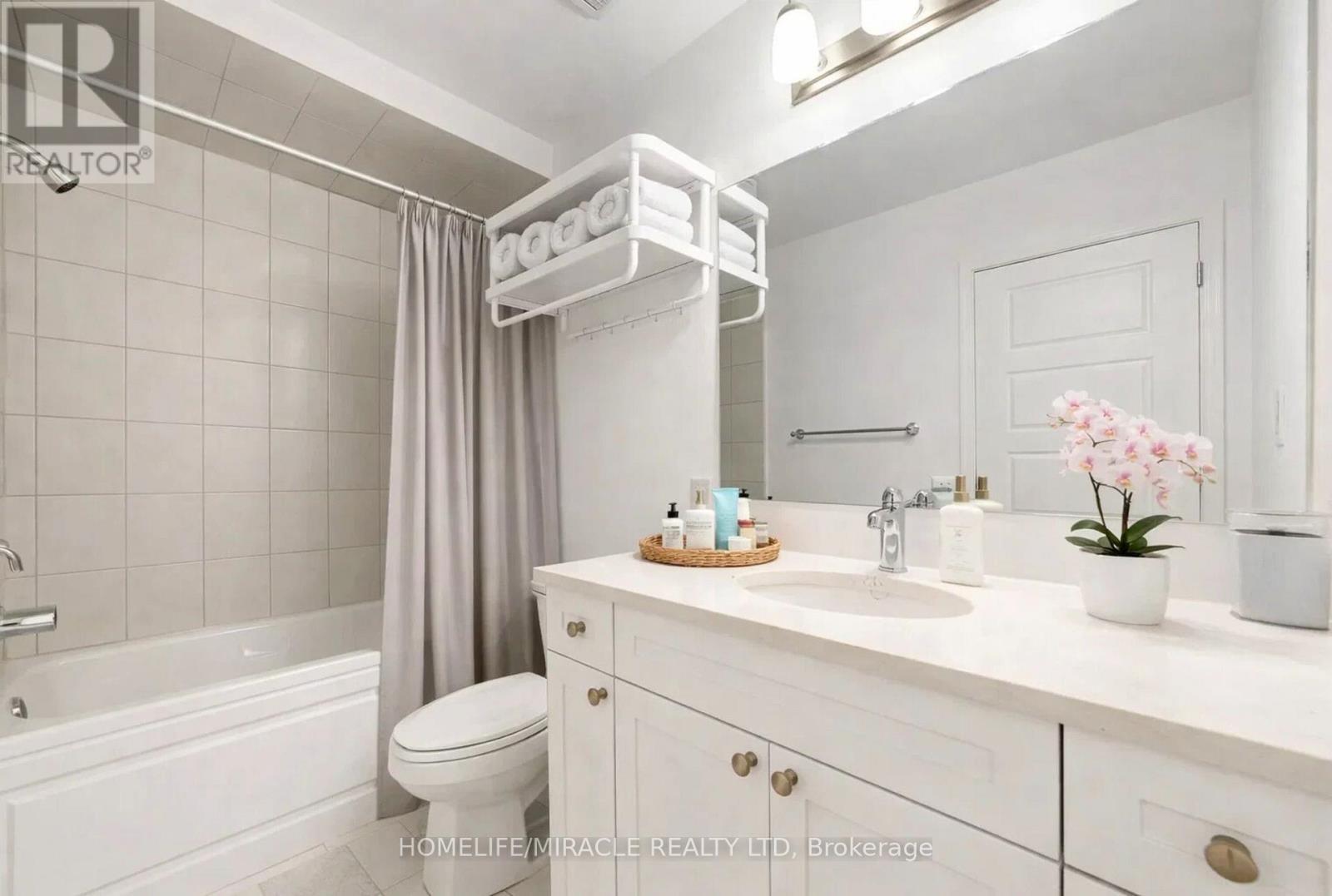 1587 Moira Crescent, Milton, ON - Indoor Photo Showing Bathroom