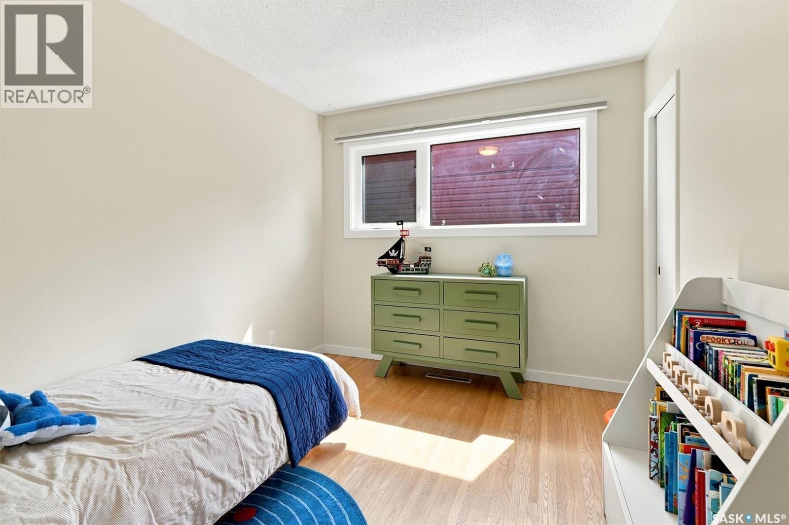 2202 Albert Avenue, Saskatoon, SK - Indoor Photo Showing Bedroom