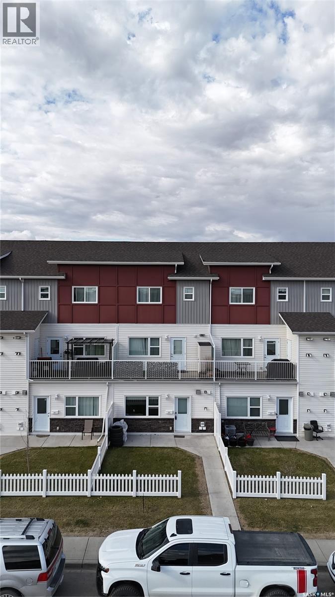 265 322 Lewin Way, Saskatoon, SK - Outdoor